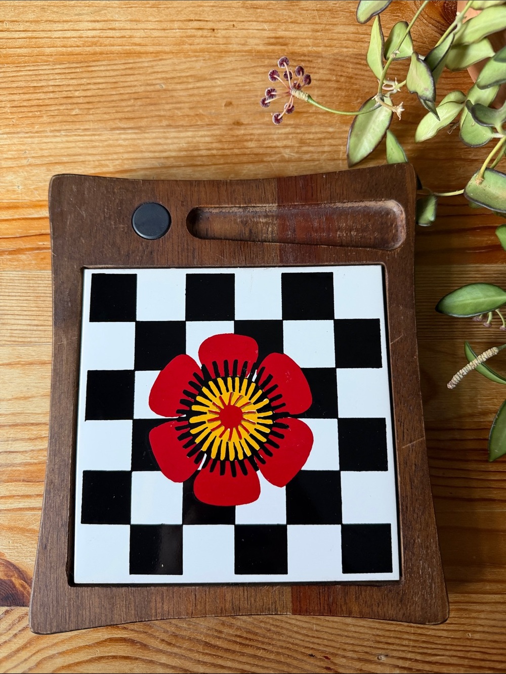 Vintage Flower Checkered Board Trivet